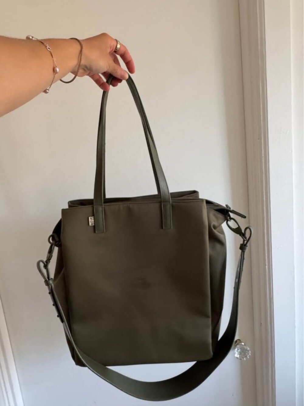 NWOT Béis Commuter Travel/Tote Purse